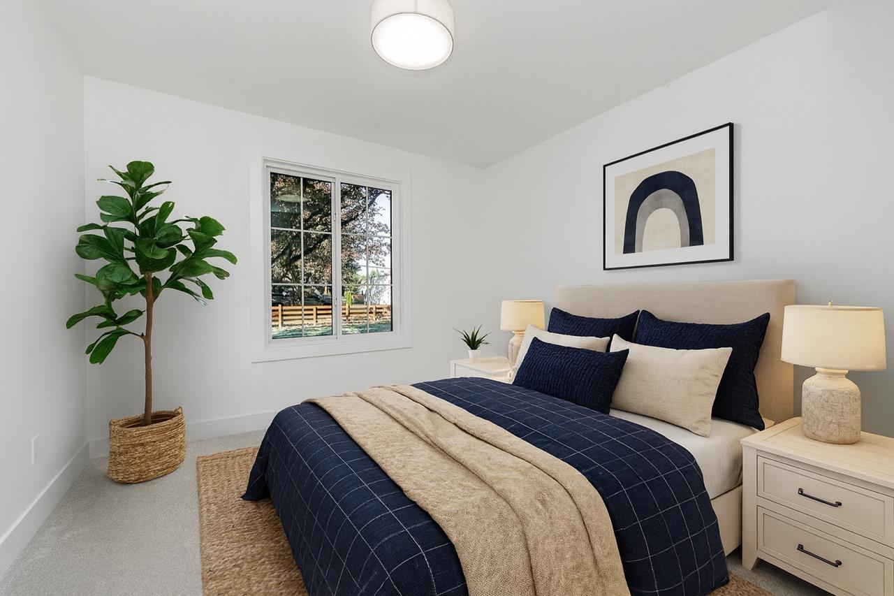 24430 56 Avenue, Langley, BC - Indoor Photo Showing Bedroom