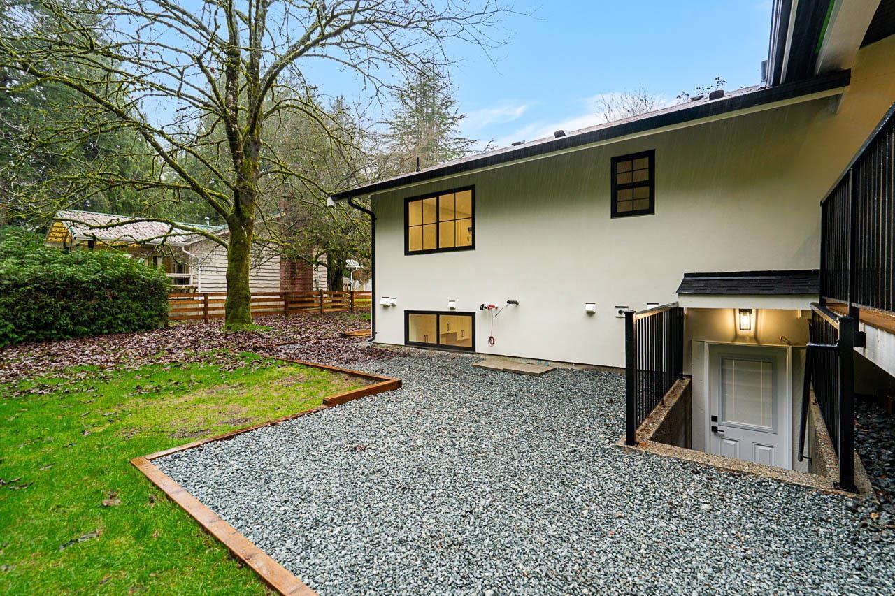 24430 56 Avenue, Langley, BC - Outdoor With Exterior