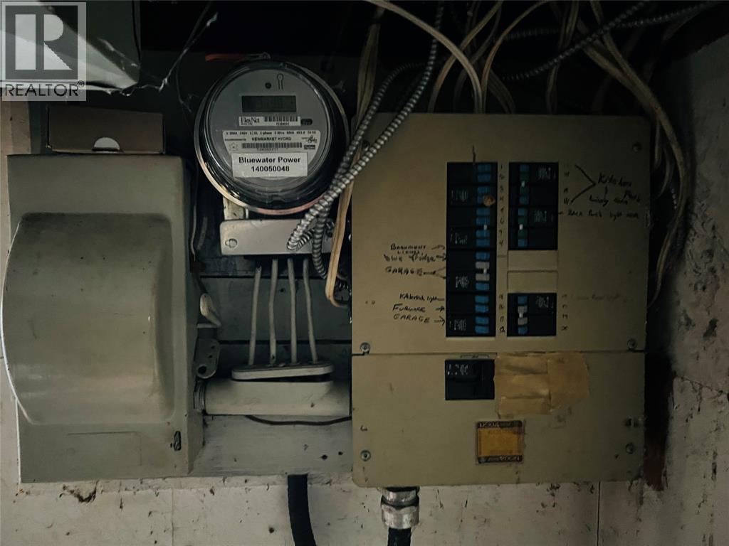 129 Samuel Street, Sarnia, ON