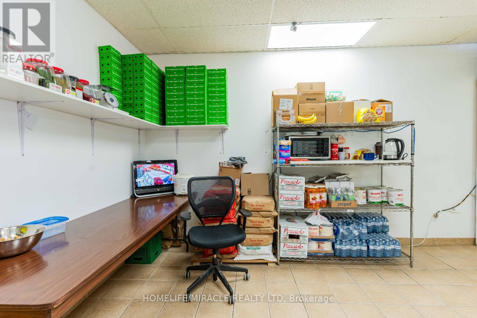 6 - 112 Oriole Parkway, Woolwich, ON