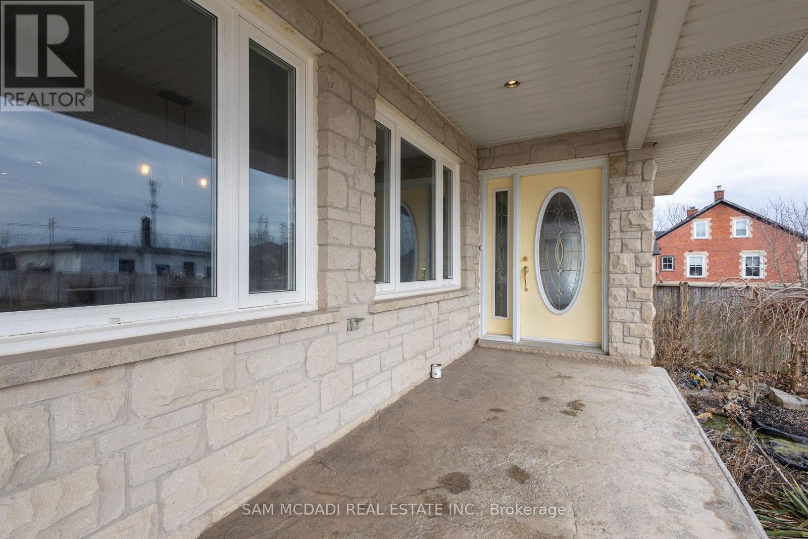 9747 Regional Road 20, Grimsby, ON - Outdoor With Exterior