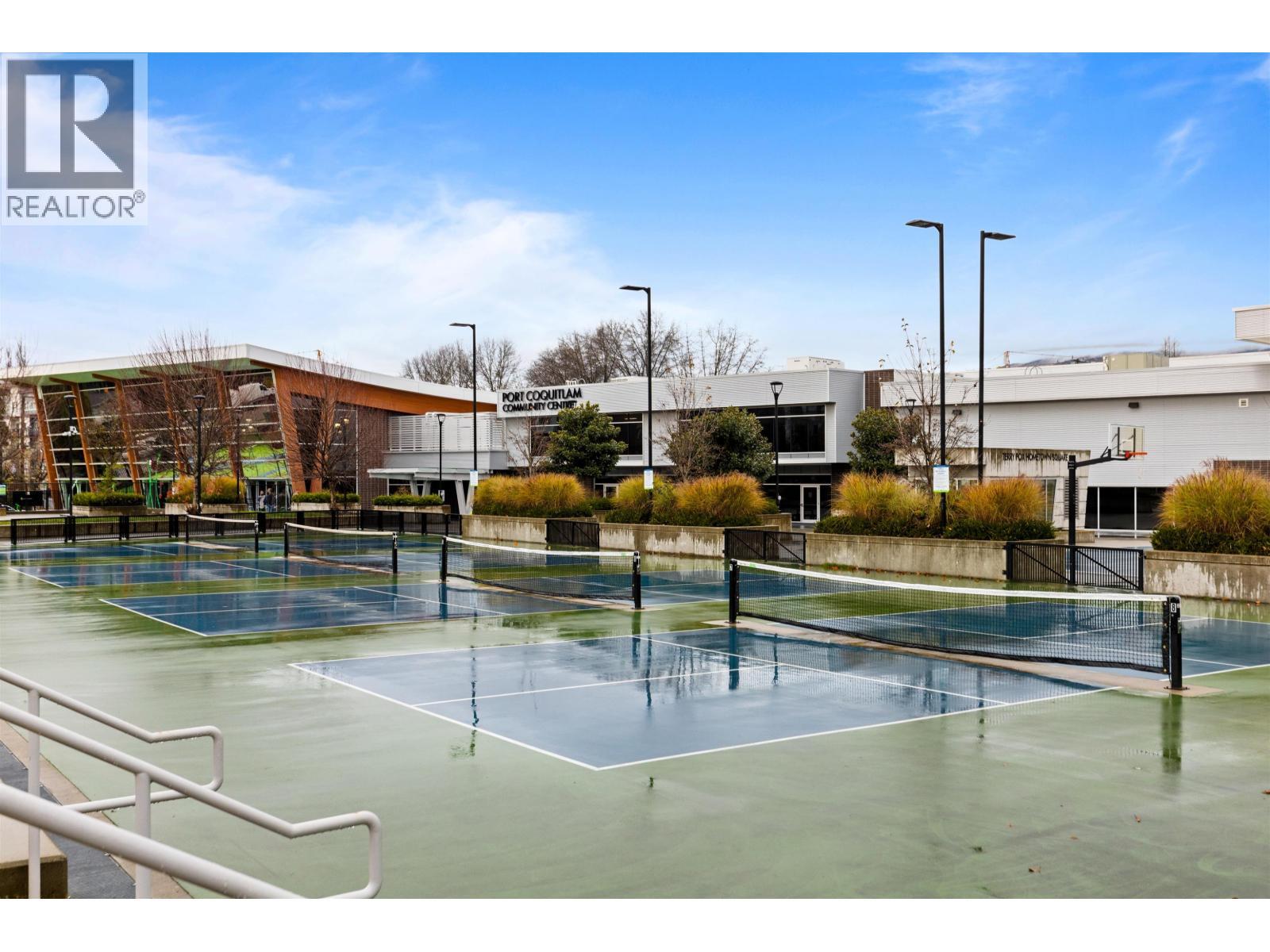 2404 2180 Kelly Avenue, Port Coquitlam, BC - Outdoor