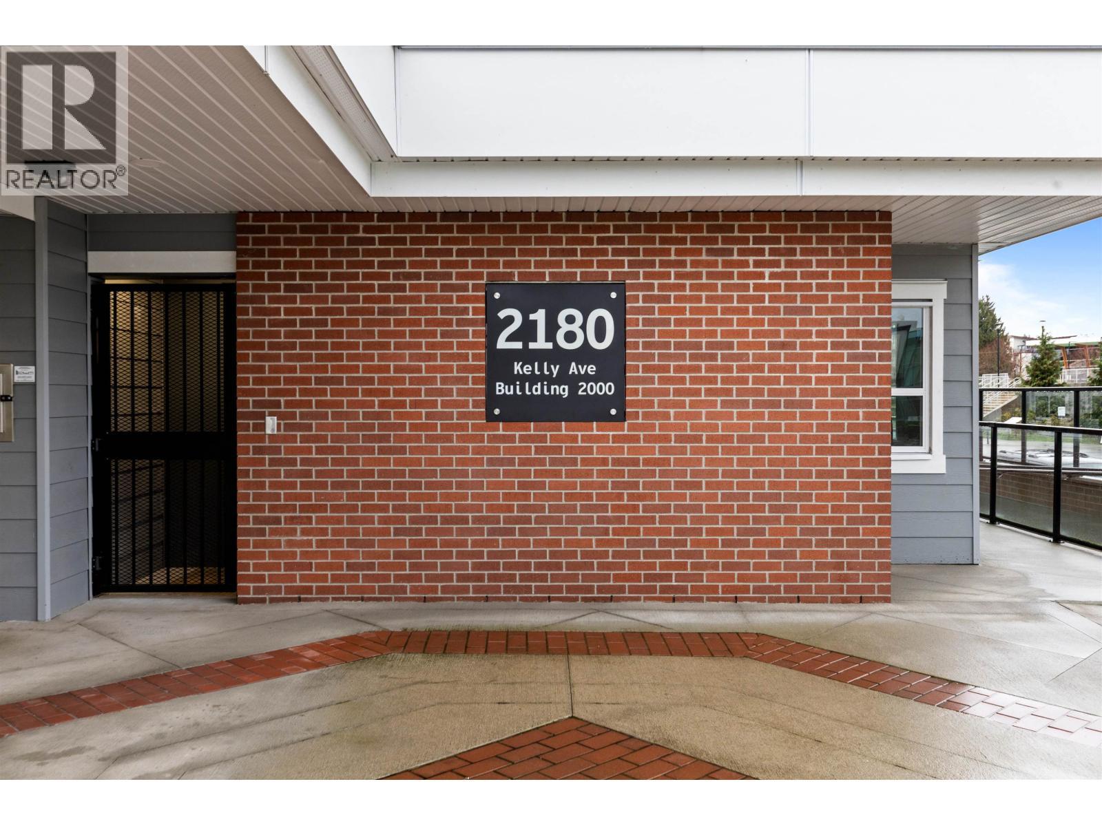 2404 2180 Kelly Avenue, Port Coquitlam, BC - Outdoor With Exterior