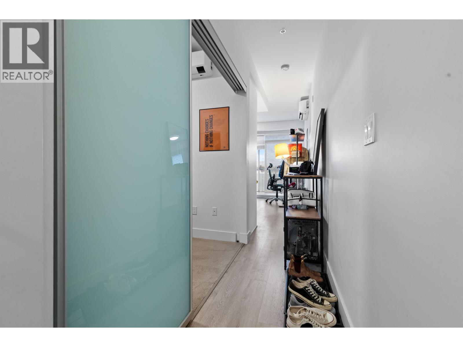 2404 2180 Kelly Avenue, Port Coquitlam, BC - Indoor Photo Showing Other Room