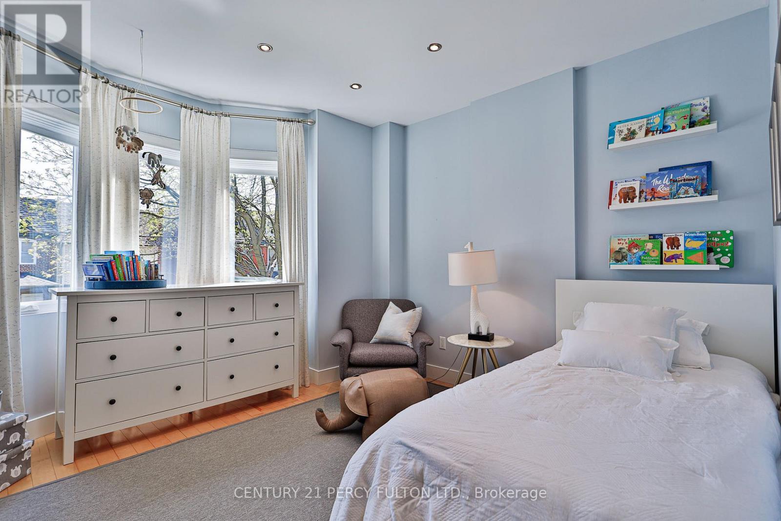 536 Crawford Street, Toronto, ON - Indoor Photo Showing Bedroom