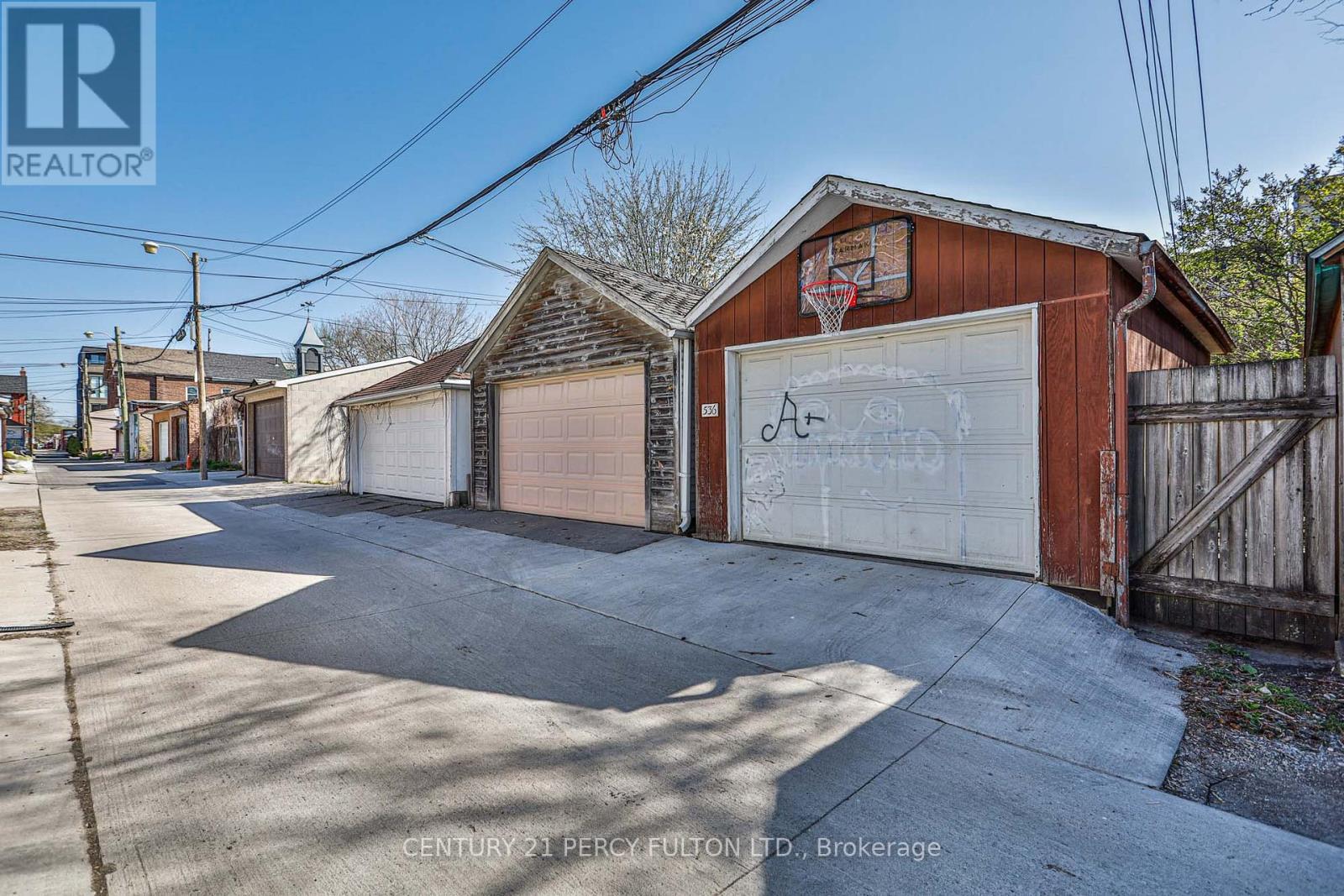 536 Crawford Street, Toronto, ON - Outdoor