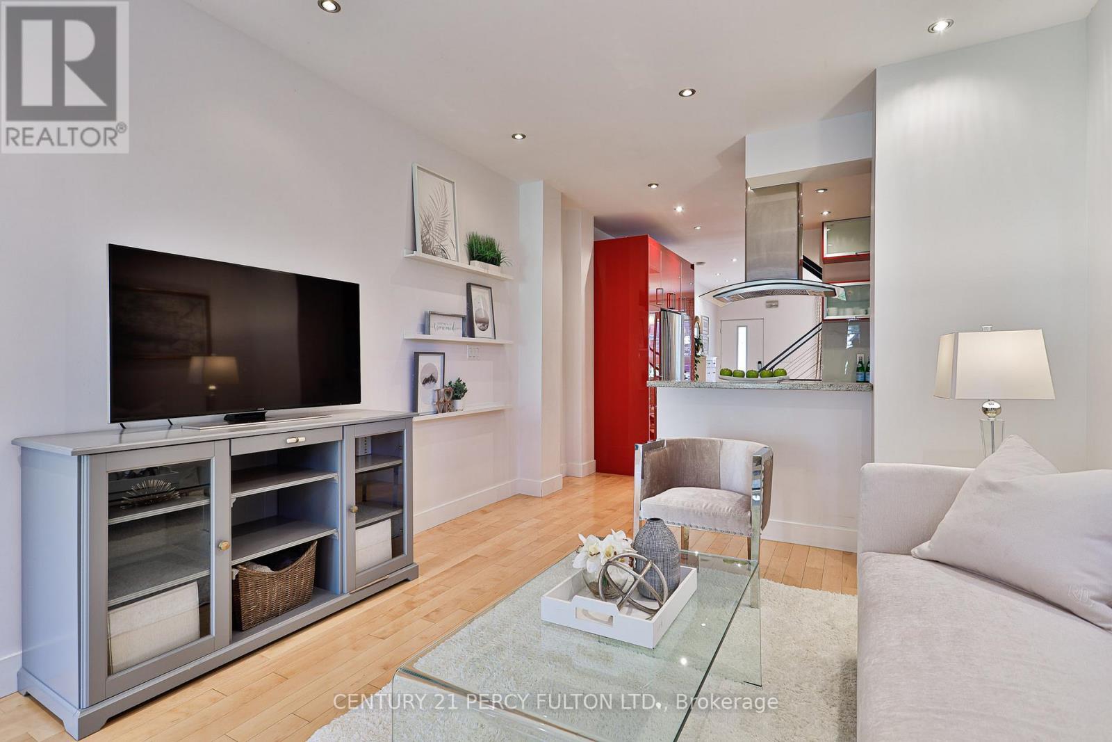 536 Crawford Street, Toronto, ON - Indoor Photo Showing Living Room