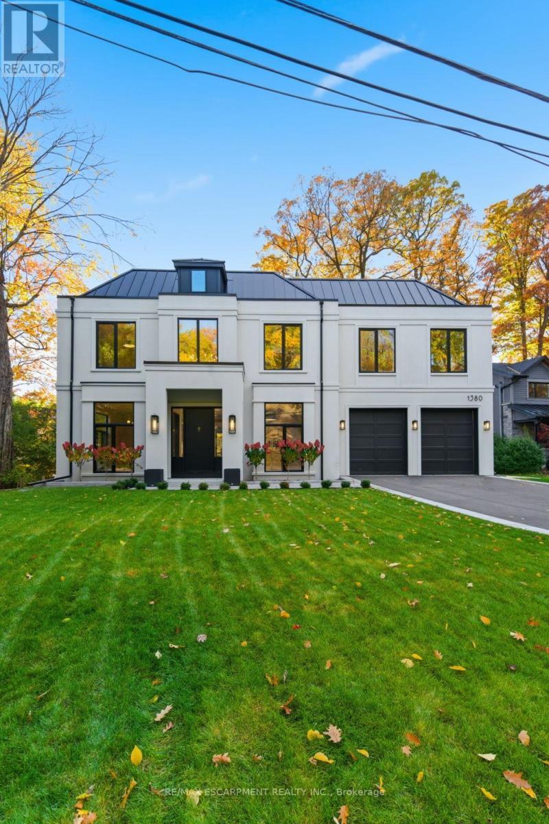 1380 Birchwood Heights Drive, Mississauga, ON - Outdoor