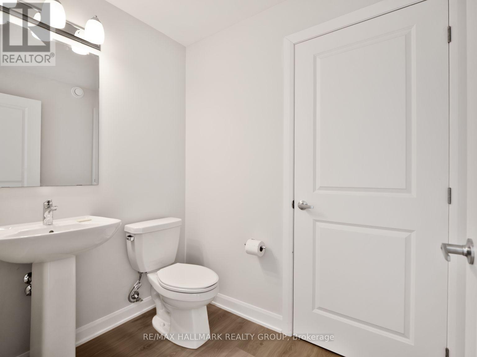 15 - 301 Glenroy Gilbert Drive, Ottawa, ON - Indoor Photo Showing Bathroom