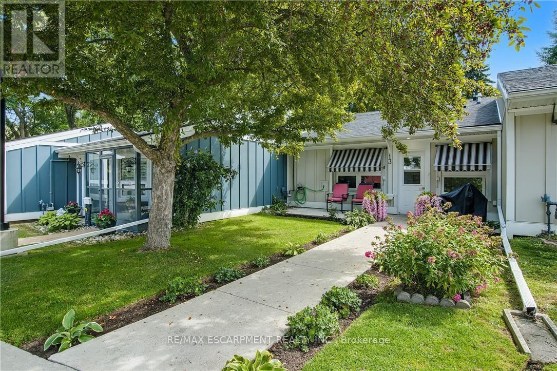 13 Sister Varga Terrace, Hamilton, ON