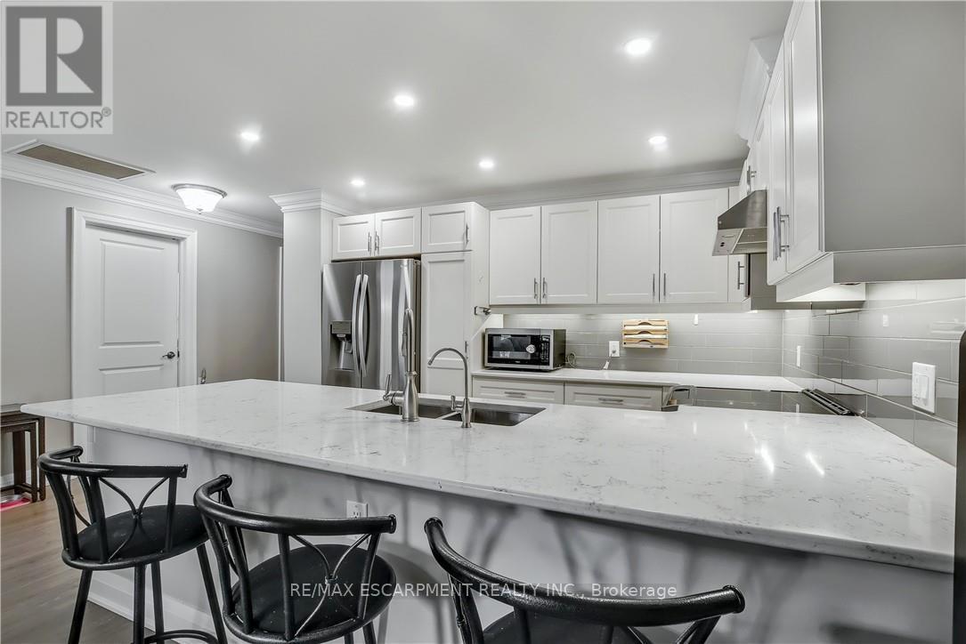 13 Sister Varga Terrace, Hamilton, ON