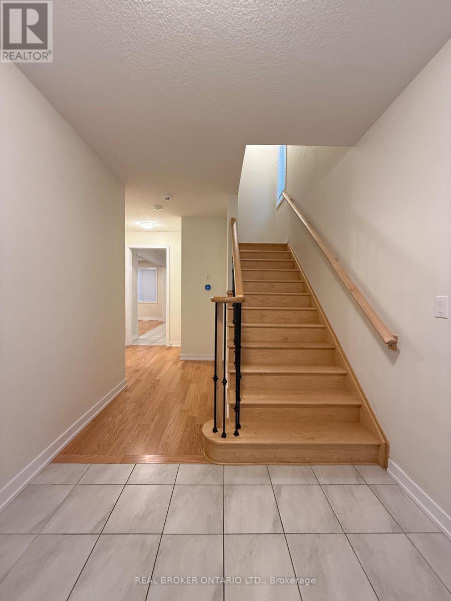 90 Sunflower Crescent, Thorold (Hurricane/Merrittville), ON - Indoor Photo Showing Other Room