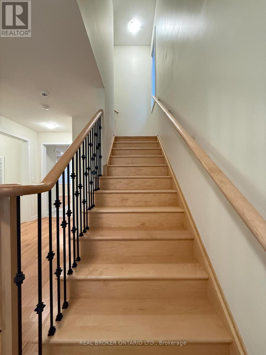 90 Sunflower Crescent, Thorold (Hurricane/Merrittville), ON - Indoor Photo Showing Other Room