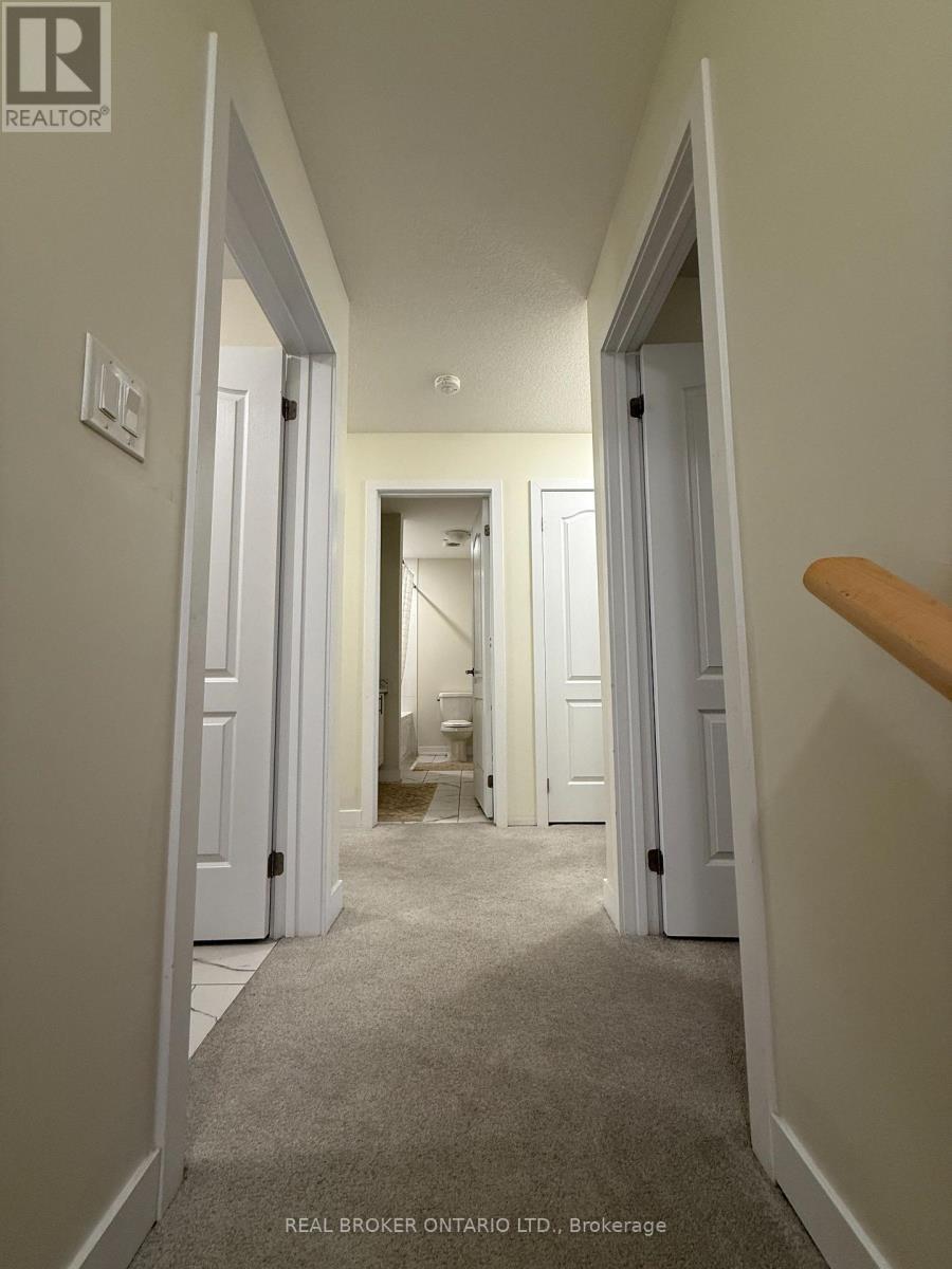 90 Sunflower Crescent, Thorold (Hurricane/Merrittville), ON - Indoor Photo Showing Other Room