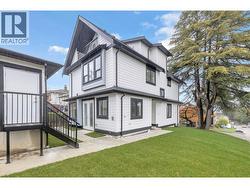 4325 KAMLOOPS STREET Vancouver, BC V5R 1M8