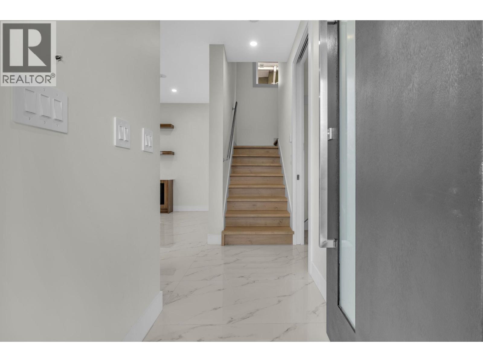 4325 Kamloops Street, Vancouver, BC