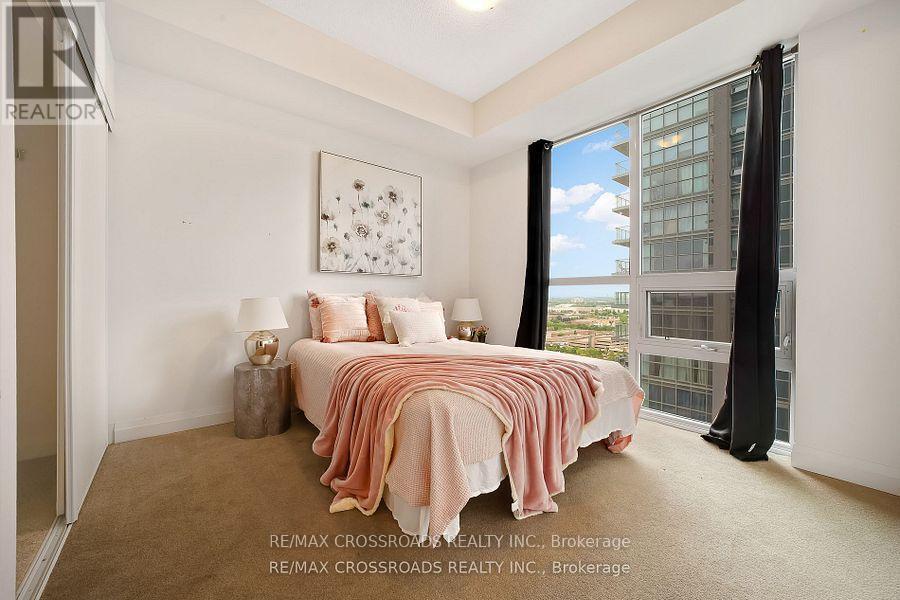 1910 - 20 Meadowglen Place, Toronto, ON