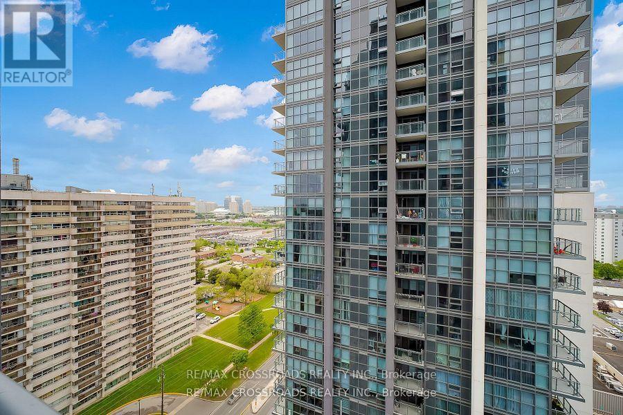 1910 - 20 Meadowglen Place, Toronto, ON