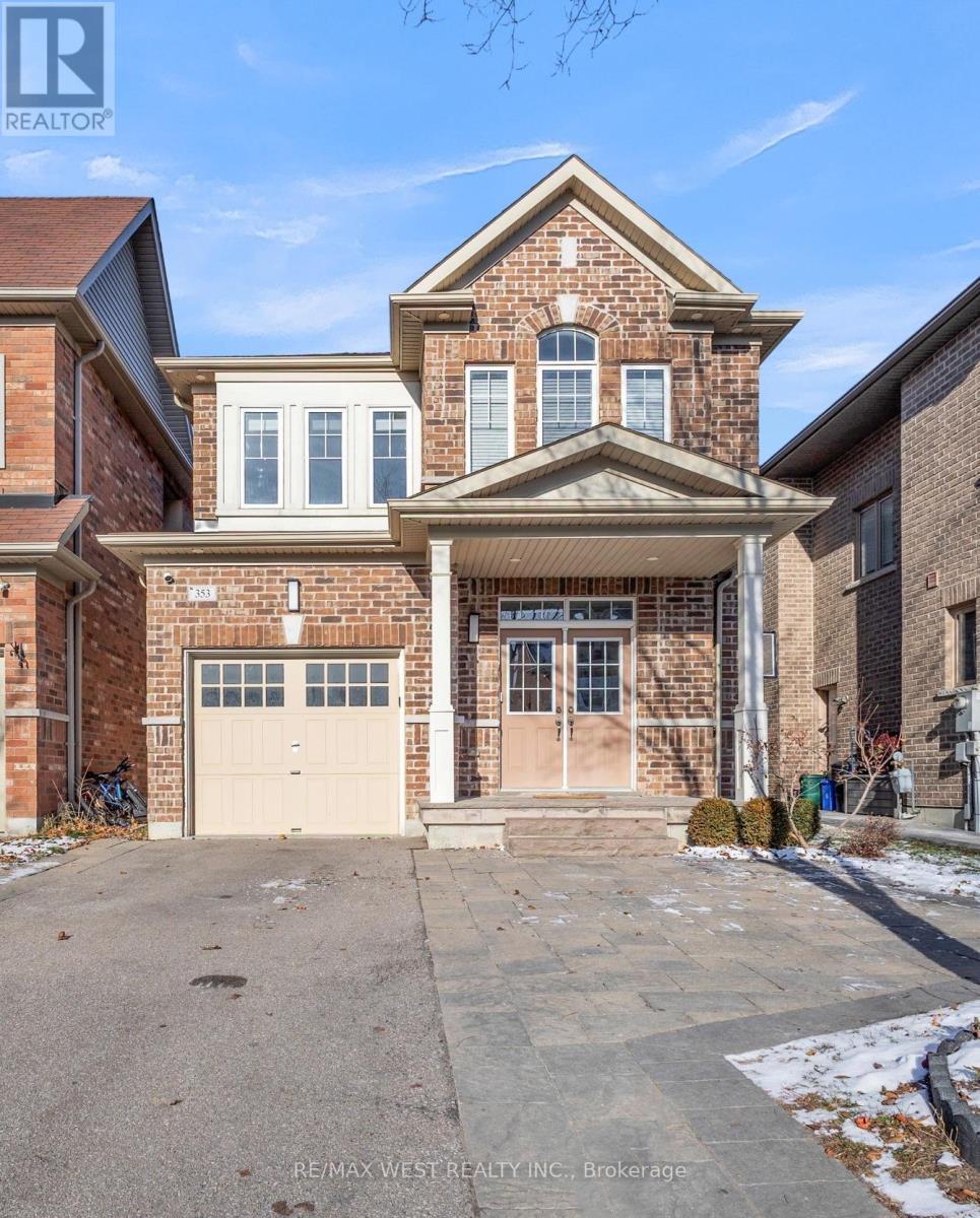 353 Moody Drive, Vaughan, ON - Outdoor