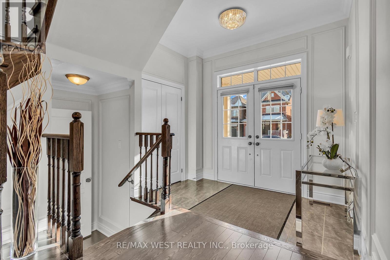 353 Moody Drive, Vaughan, ON - Indoor Photo Showing Other Room