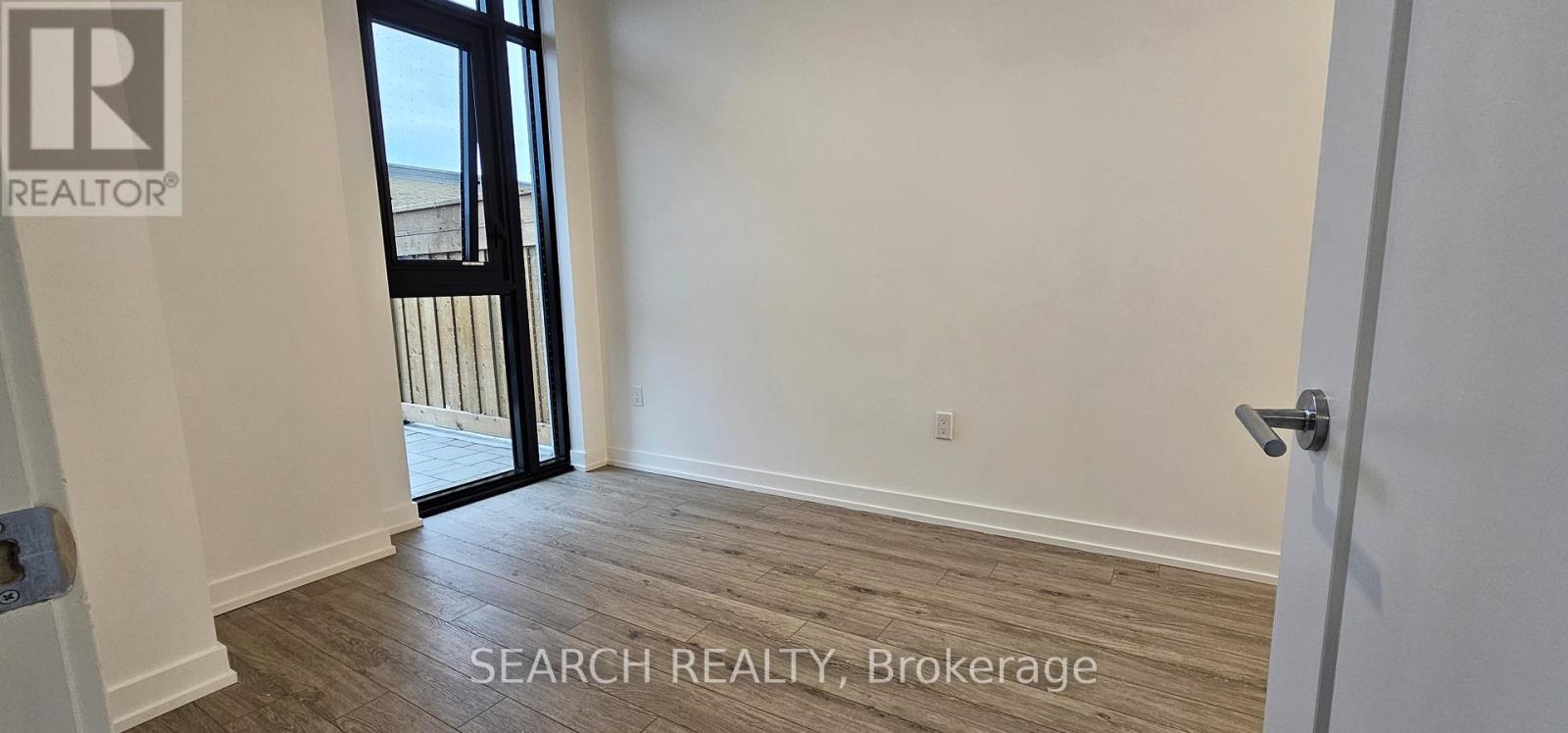 801 The Queensway, Toronto, ON