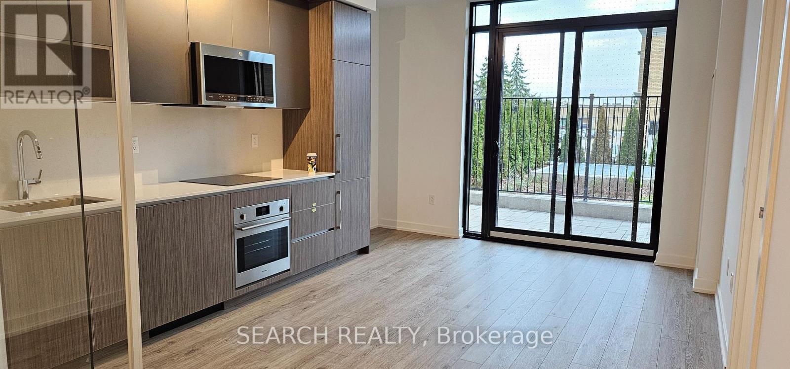 801 The Queensway, Toronto, ON - Indoor