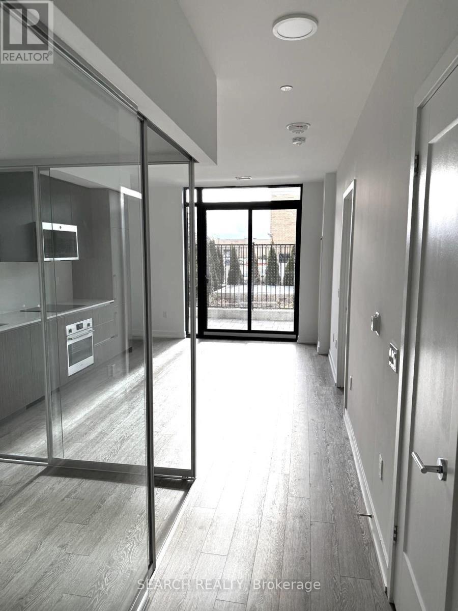 801 The Queensway, Toronto, ON