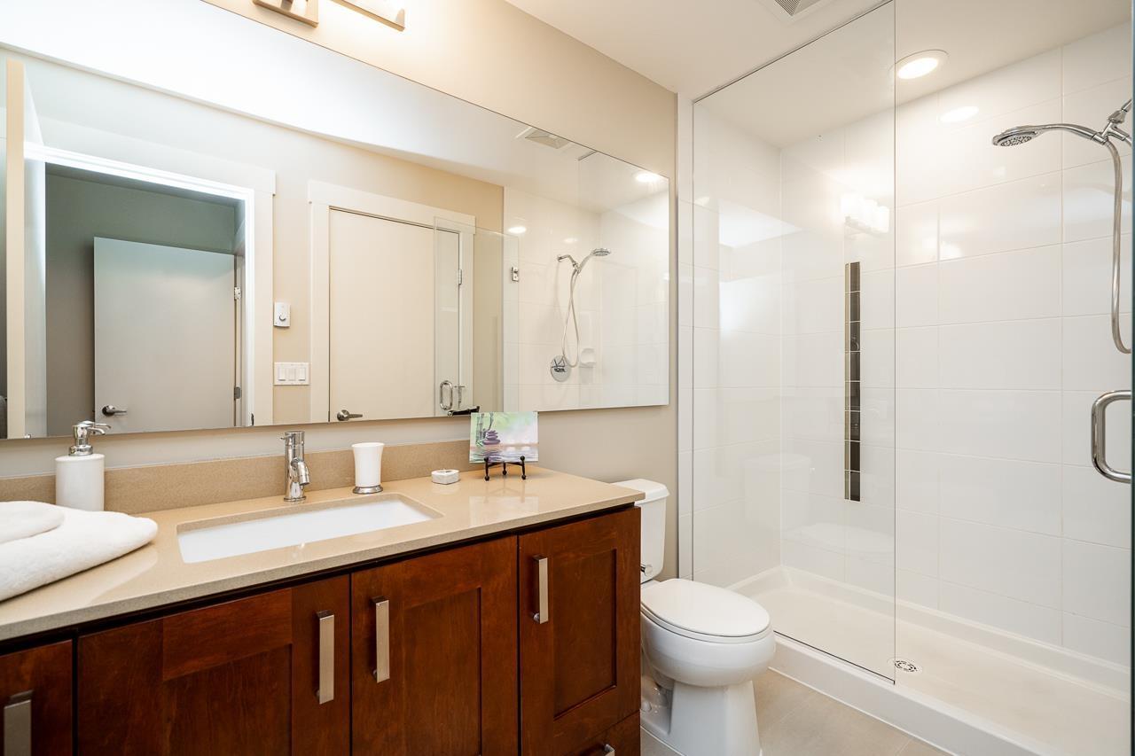 9 2603 162 Street, Surrey, BC - Indoor Photo Showing Bathroom