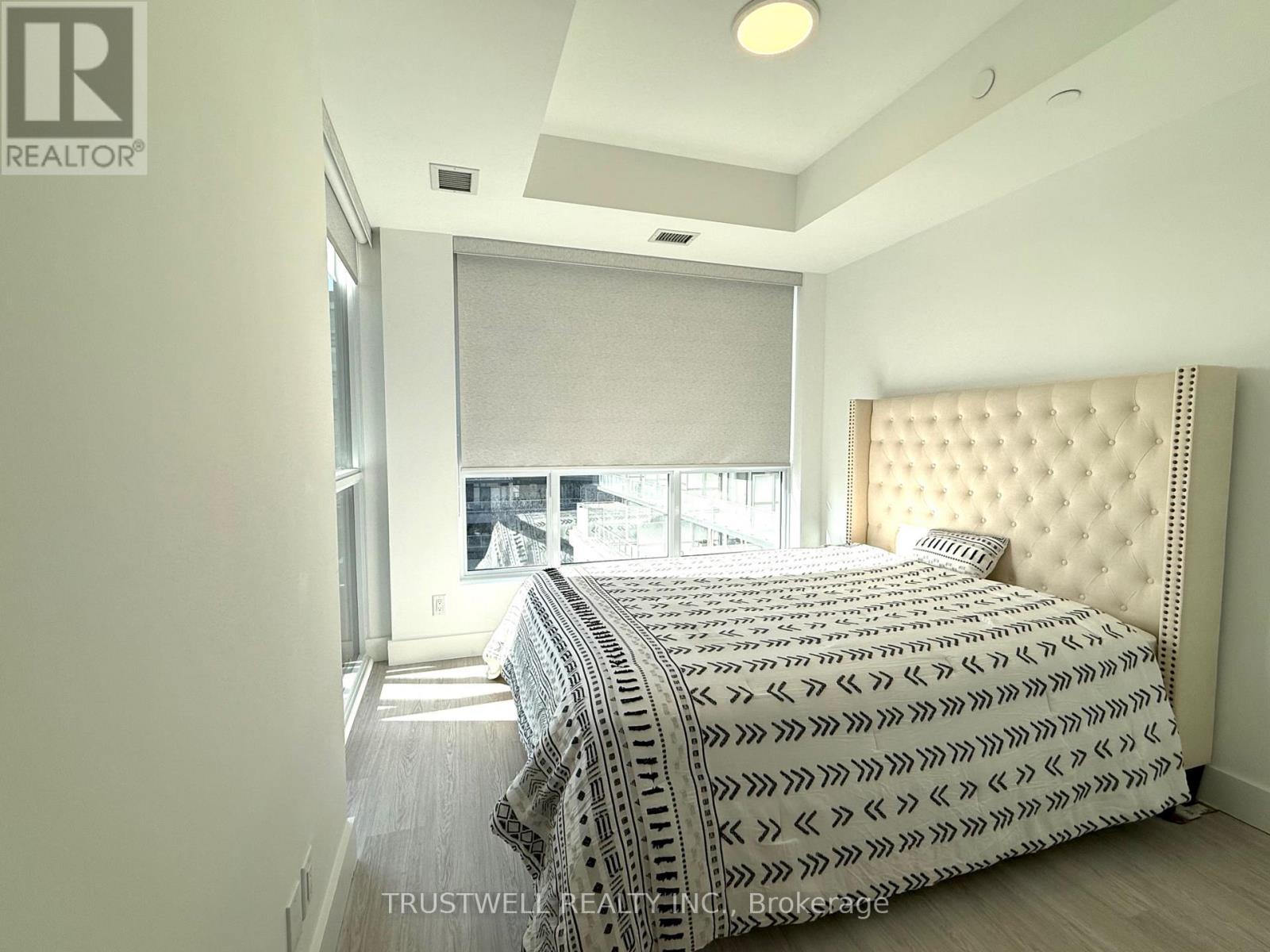 503 - 6 Greenbriar Road, Toronto, ON - Indoor Photo Showing Bedroom