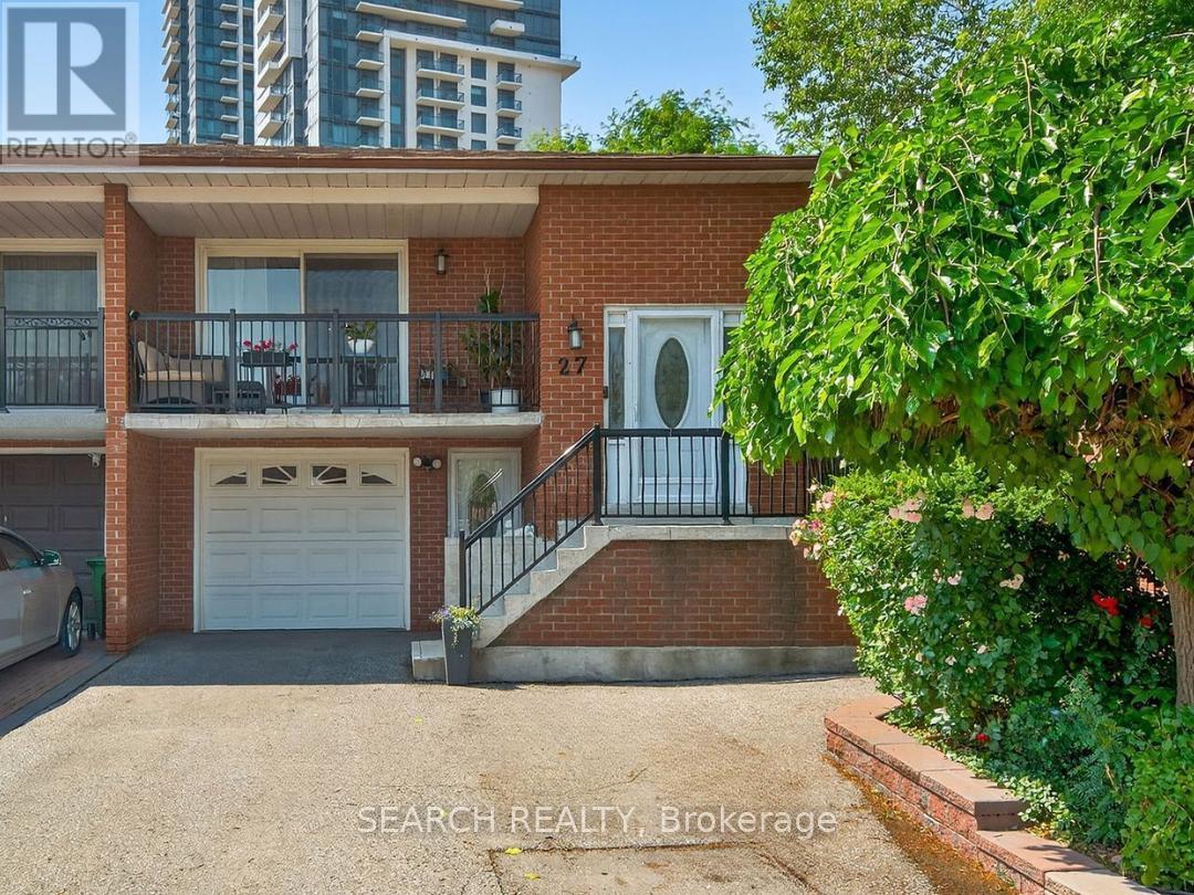 Upper - 27 Hickorynut Drive, Toronto, ON - Outdoor