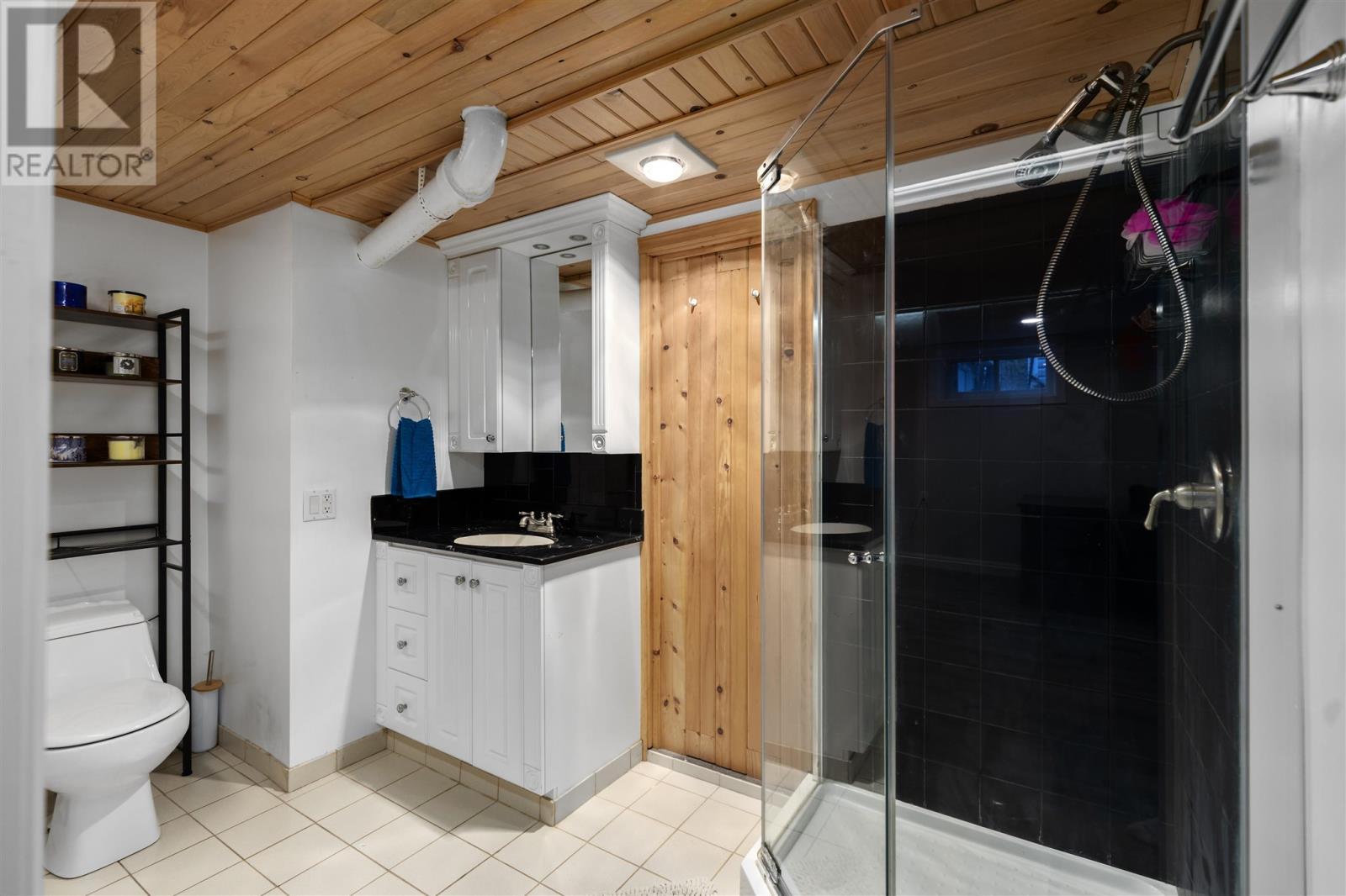 61 Mccrea St, Sault Ste. Marie, ON