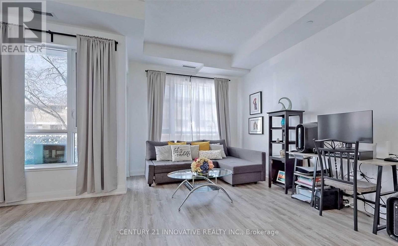 227 - 2800 Keele Street, Toronto, ON - Indoor