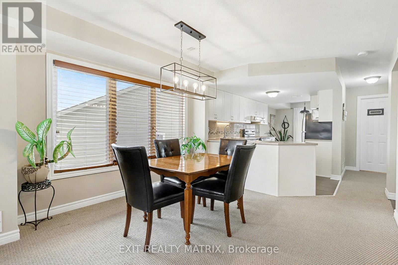 2 - 1124 Docteur Corbeil Boulevard, Clarence-Rockland, ON - Indoor Photo Showing Dining Room