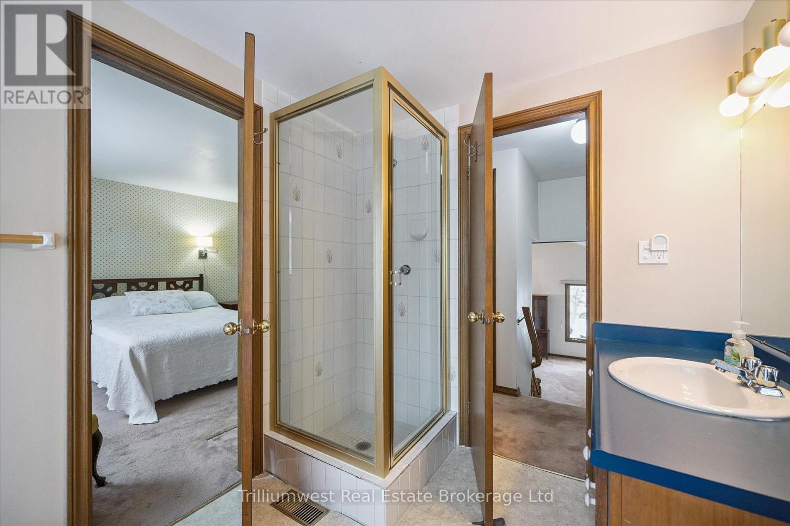 53 Wimbledon Road, Guelph (Willow West/Sugarbush/West Acres), ON