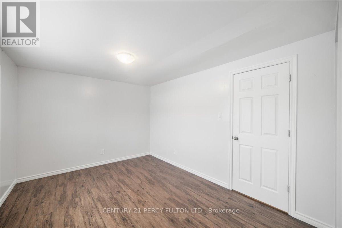 279 Vancouver Crescent, Oshawa, ON - Indoor Photo Showing Other Room