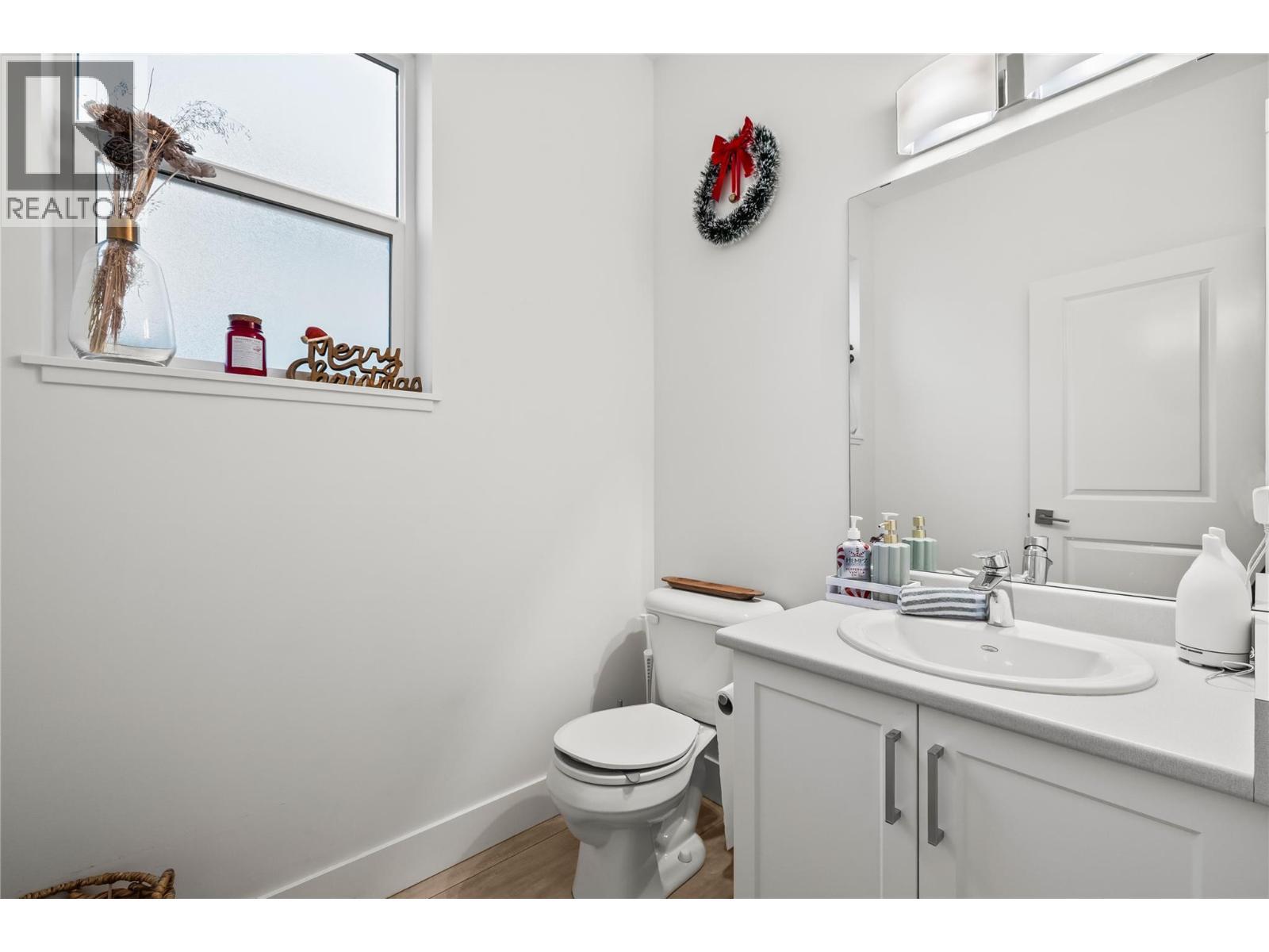 472 Sugars Avenue, Kelowna, BC