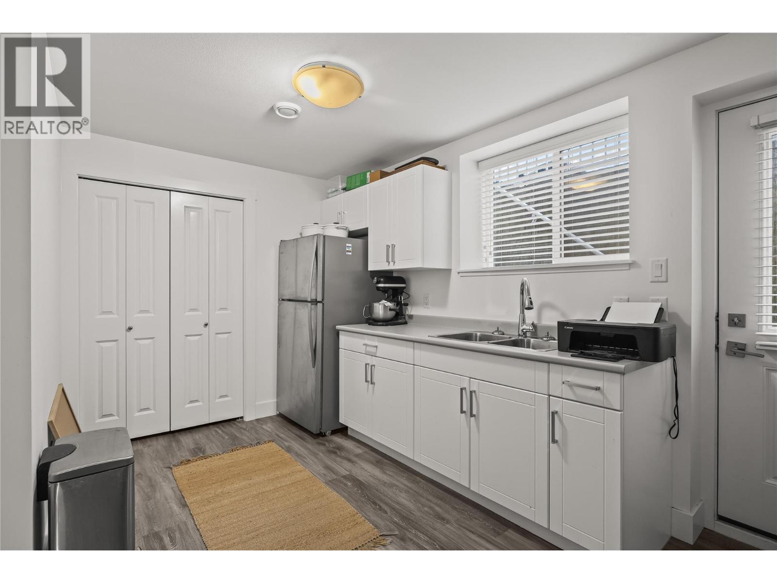 472 Sugars Avenue, Kelowna, BC