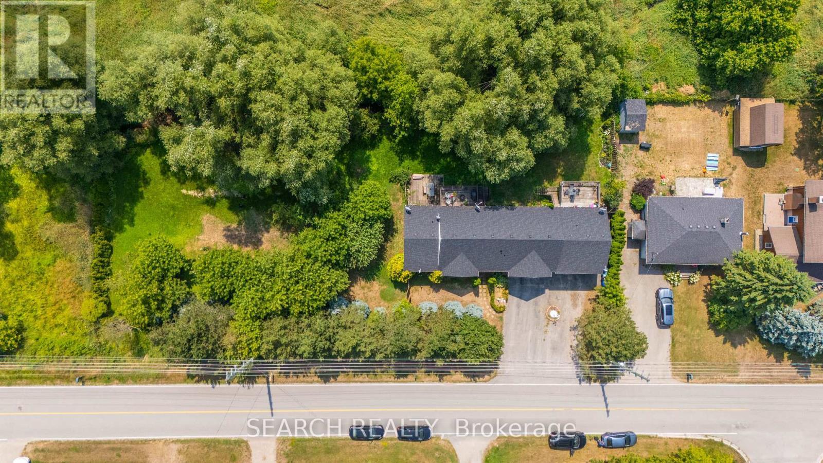 5127 10Th Side Road, Essa, ON