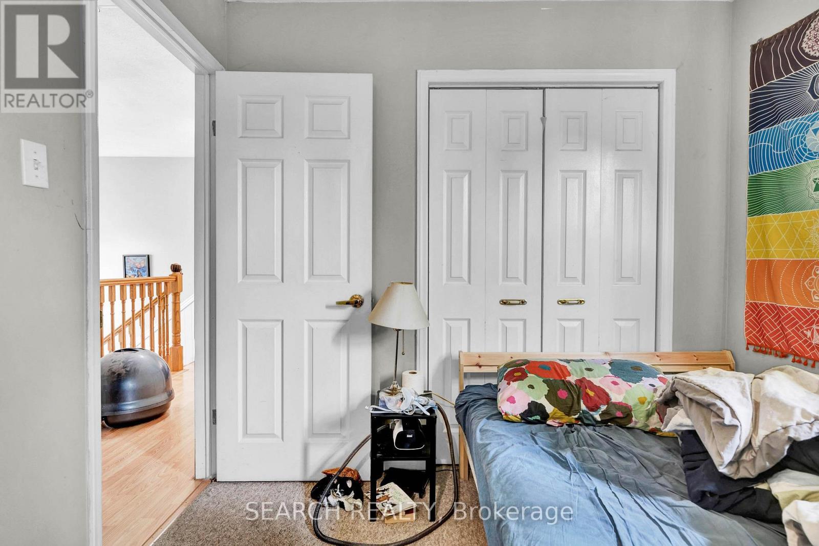 5127 10Th Side Road, Essa, ON - Indoor Photo Showing Bedroom