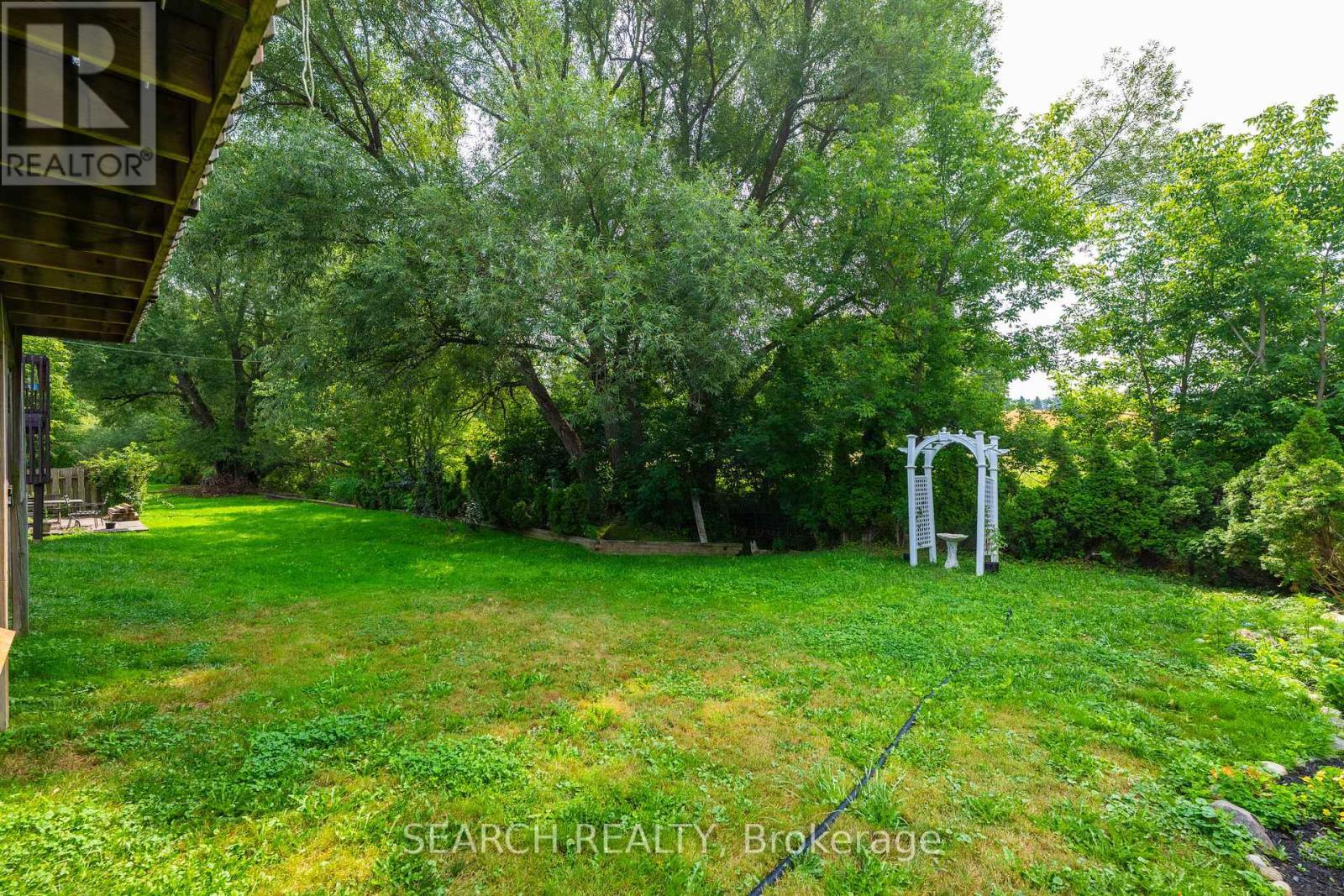 5127 10Th Side Road, Essa, ON - Outdoor