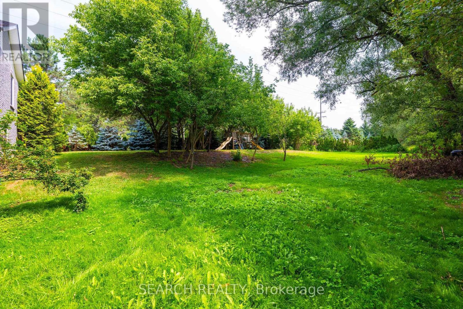 5127 10Th Side Road, Essa, ON - Outdoor