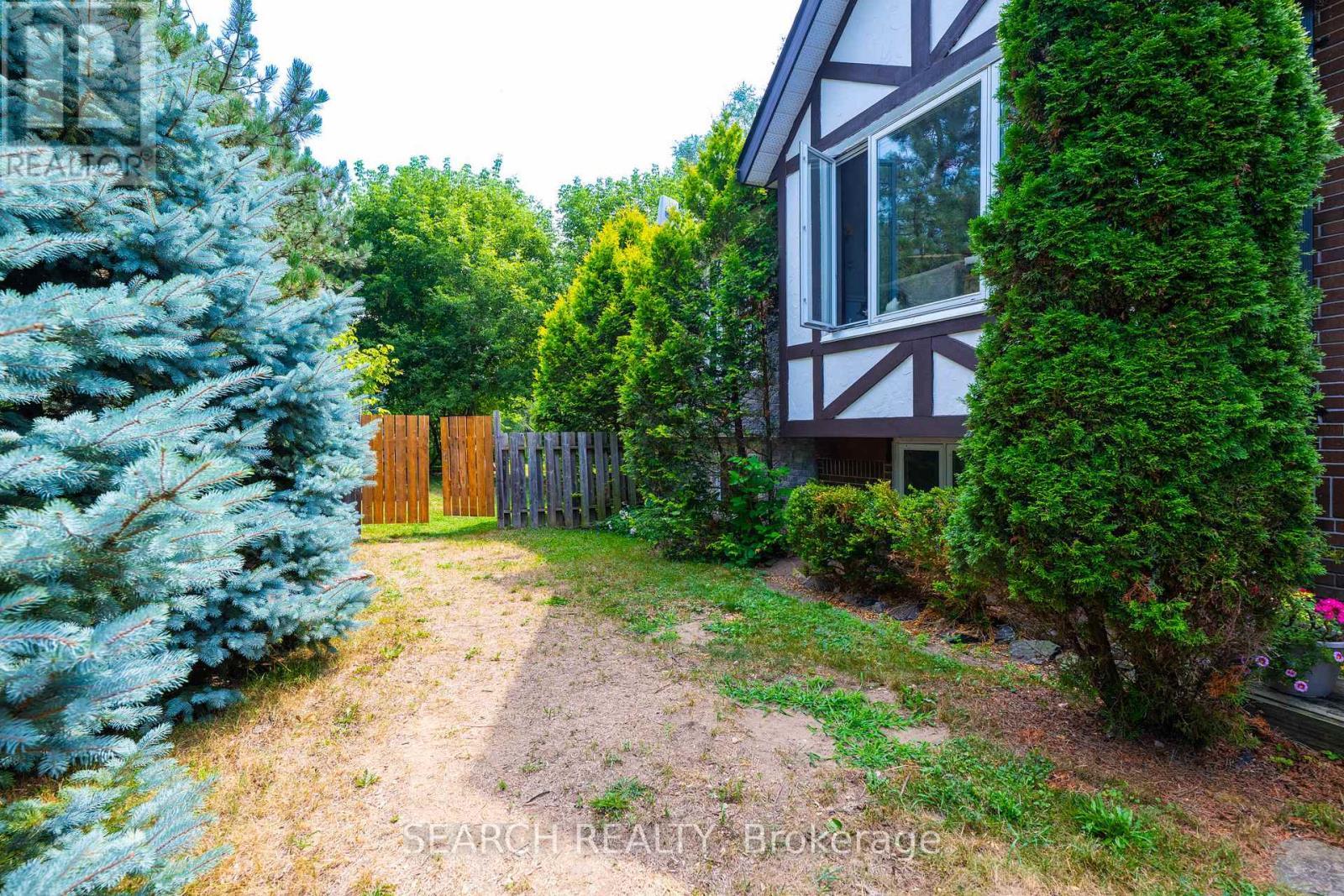 5127 10Th Side Road, Essa, ON - Outdoor