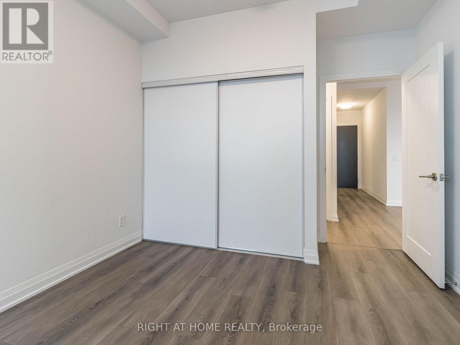 901 - 286 Main Street, Toronto, ON