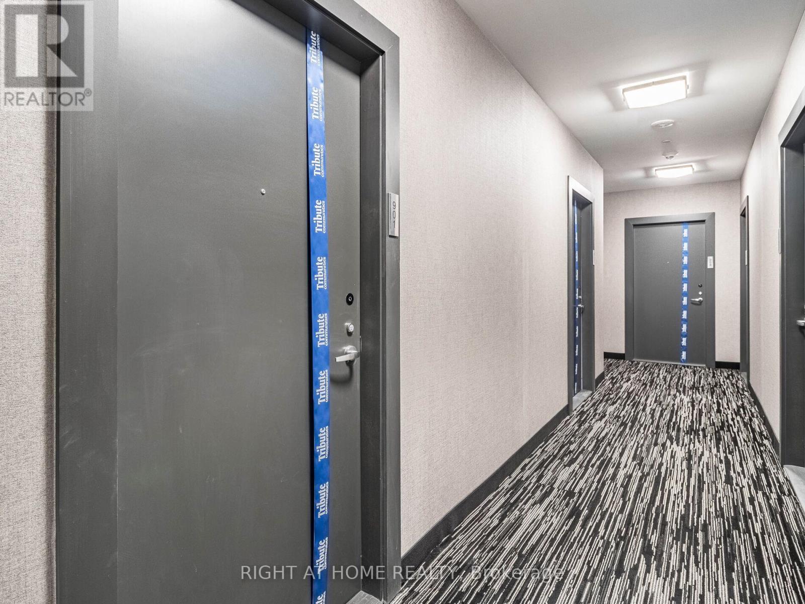 901 - 286 Main Street, Toronto, ON