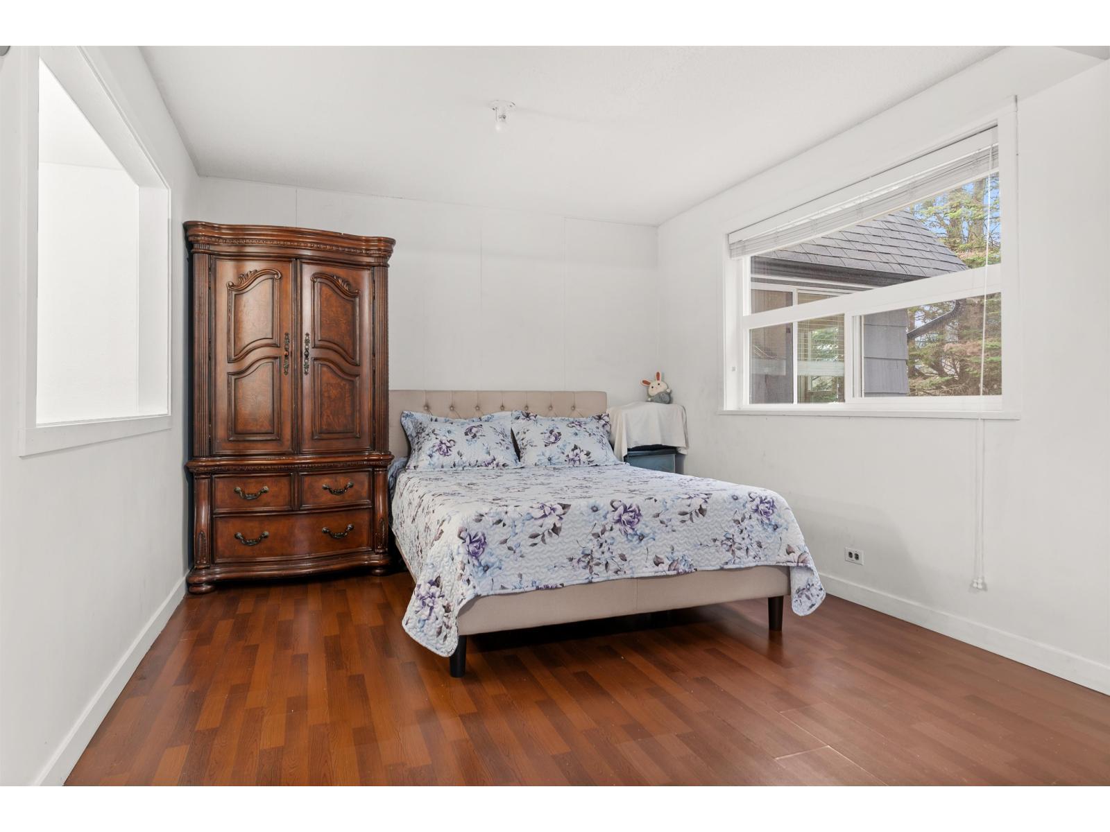 11186 Farms Road, Mission, BC - Indoor Photo Showing Bedroom