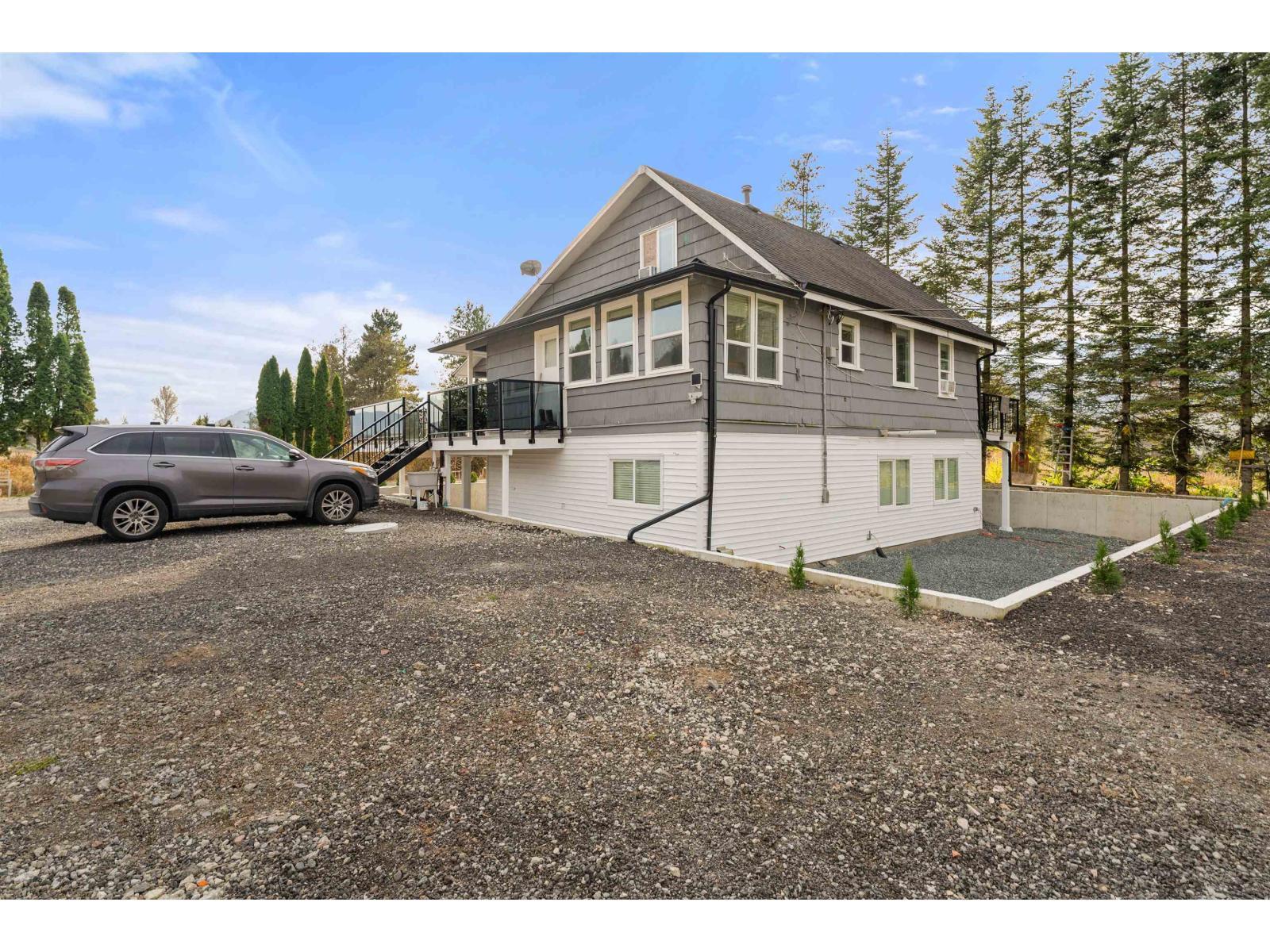 11186 Farms Road, Mission, BC - Outdoor