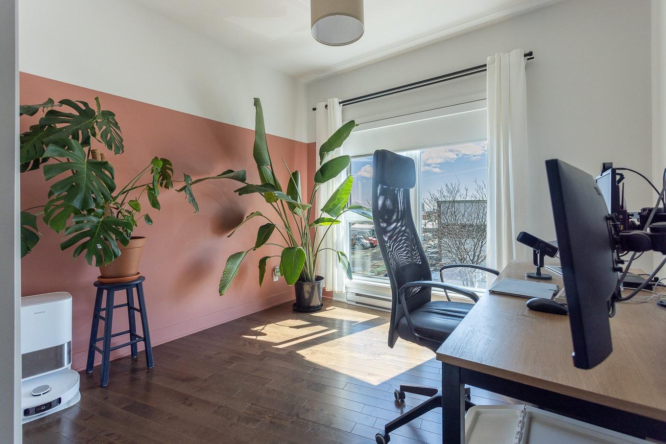 Bureau - 322-5595 Rue De Lanaudière, Montréal (Rosemont/La Petite-Patrie), QC - Indoor