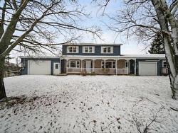 4 MacLean Avenue Kensington, PE C0B 1M0