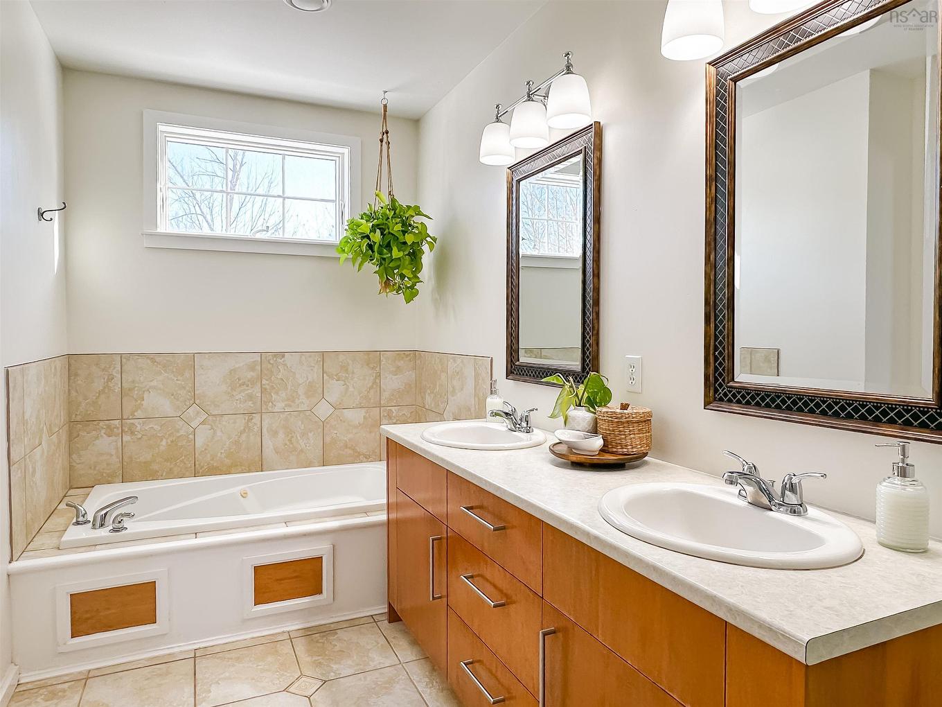 36 Acadia Drive, Kentville, NS