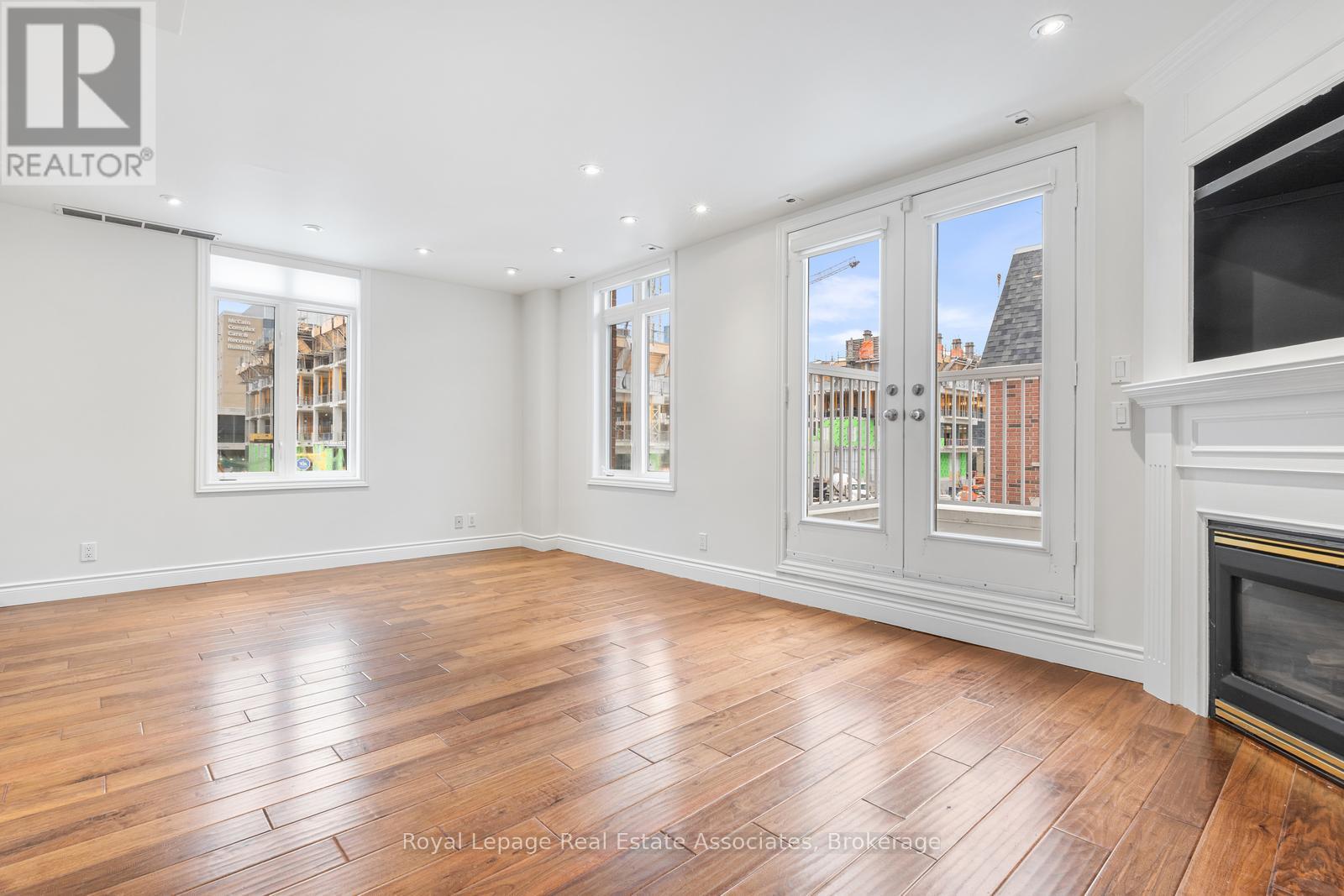 1811 - 12 Sudbury Street, Toronto, ON - Indoor With Fireplace